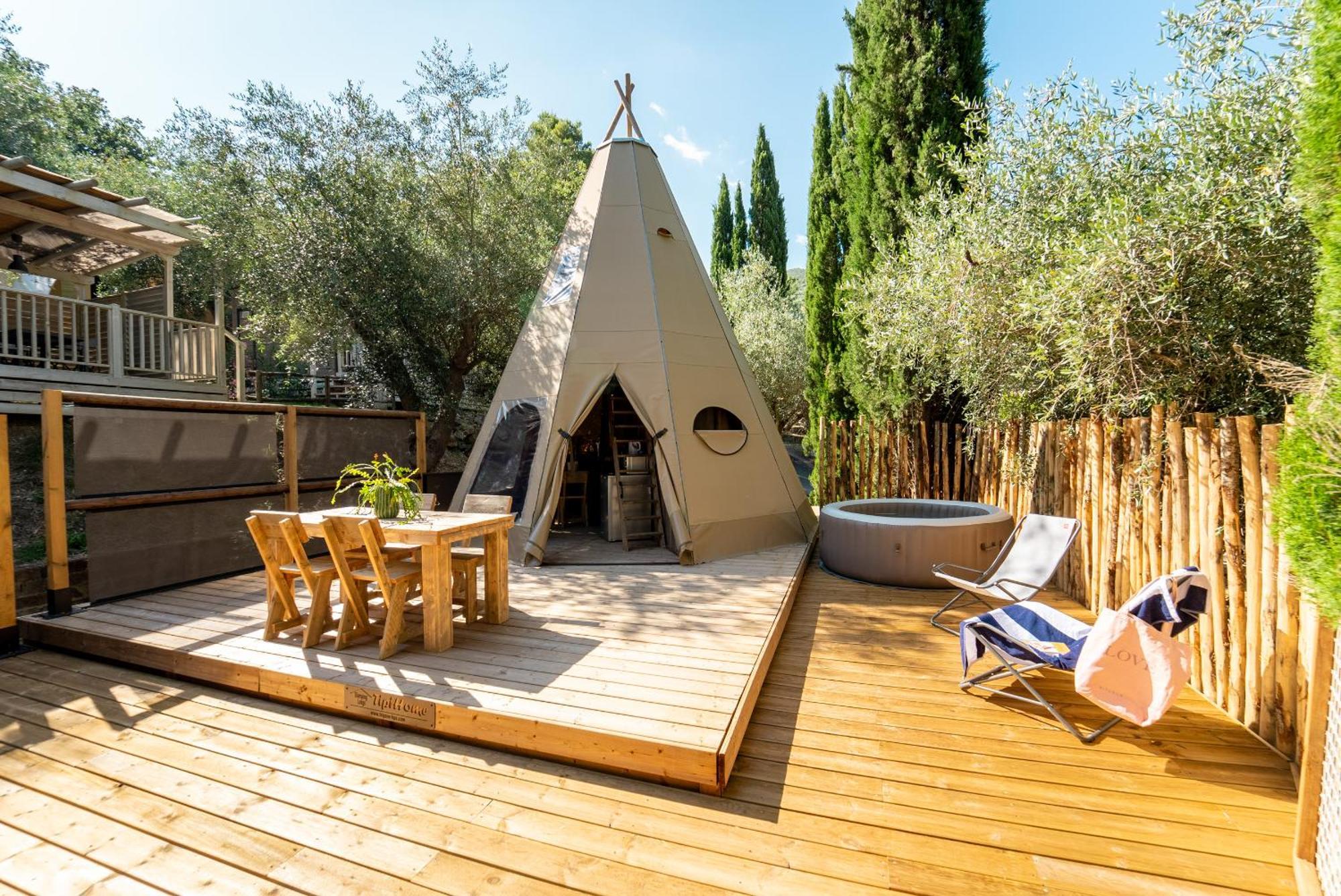 Trasimeno Glamping Resort Маджоне Екстер'єр фото