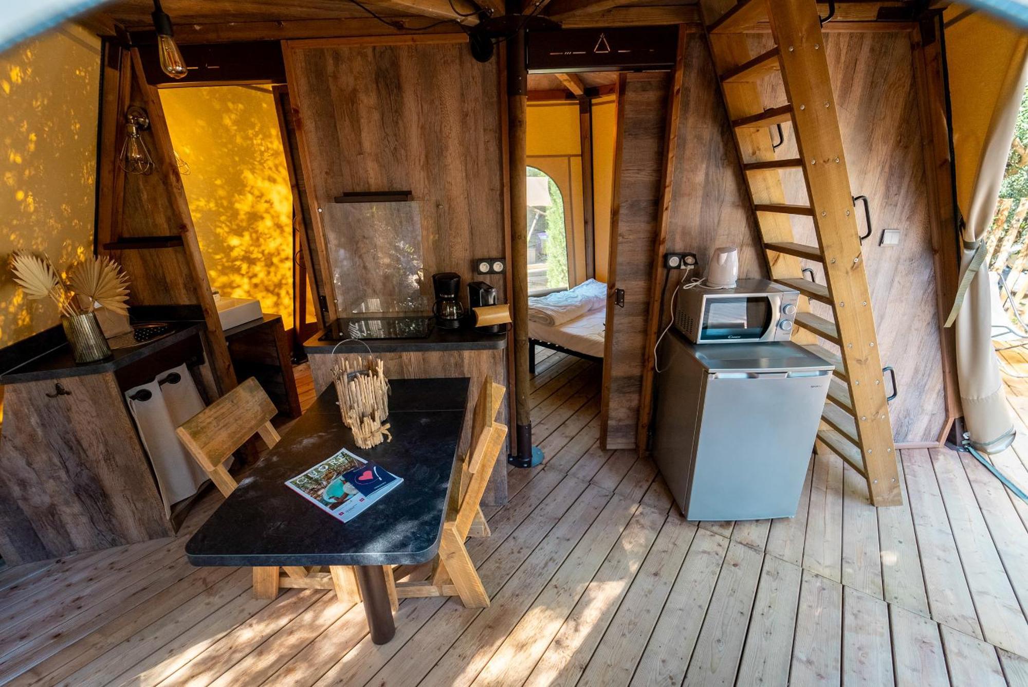 Trasimeno Glamping Resort Маджоне Екстер'єр фото