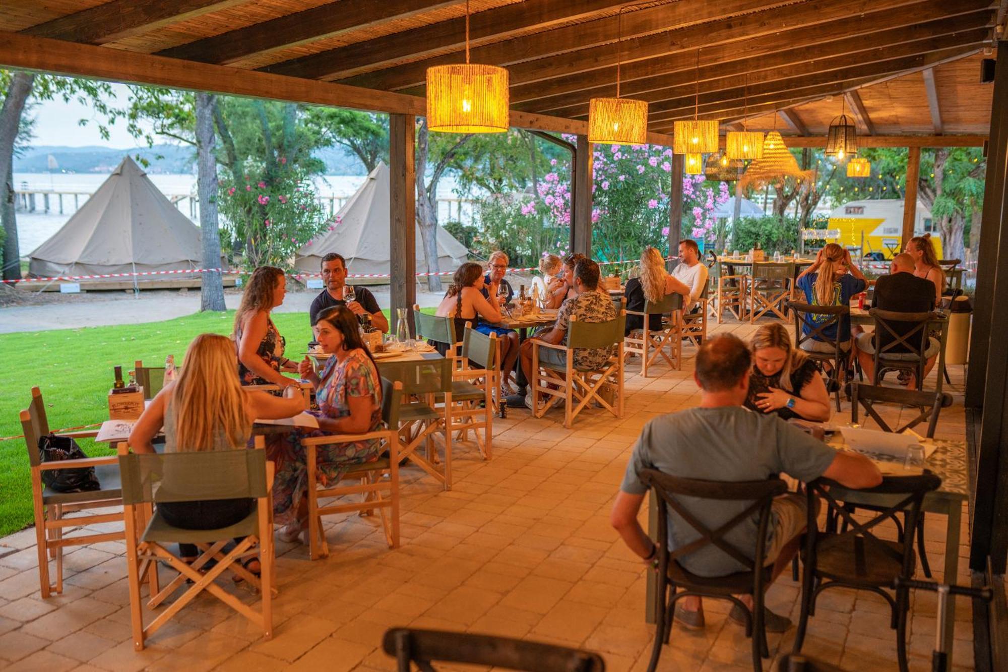 Trasimeno Glamping Resort Маджоне Екстер'єр фото