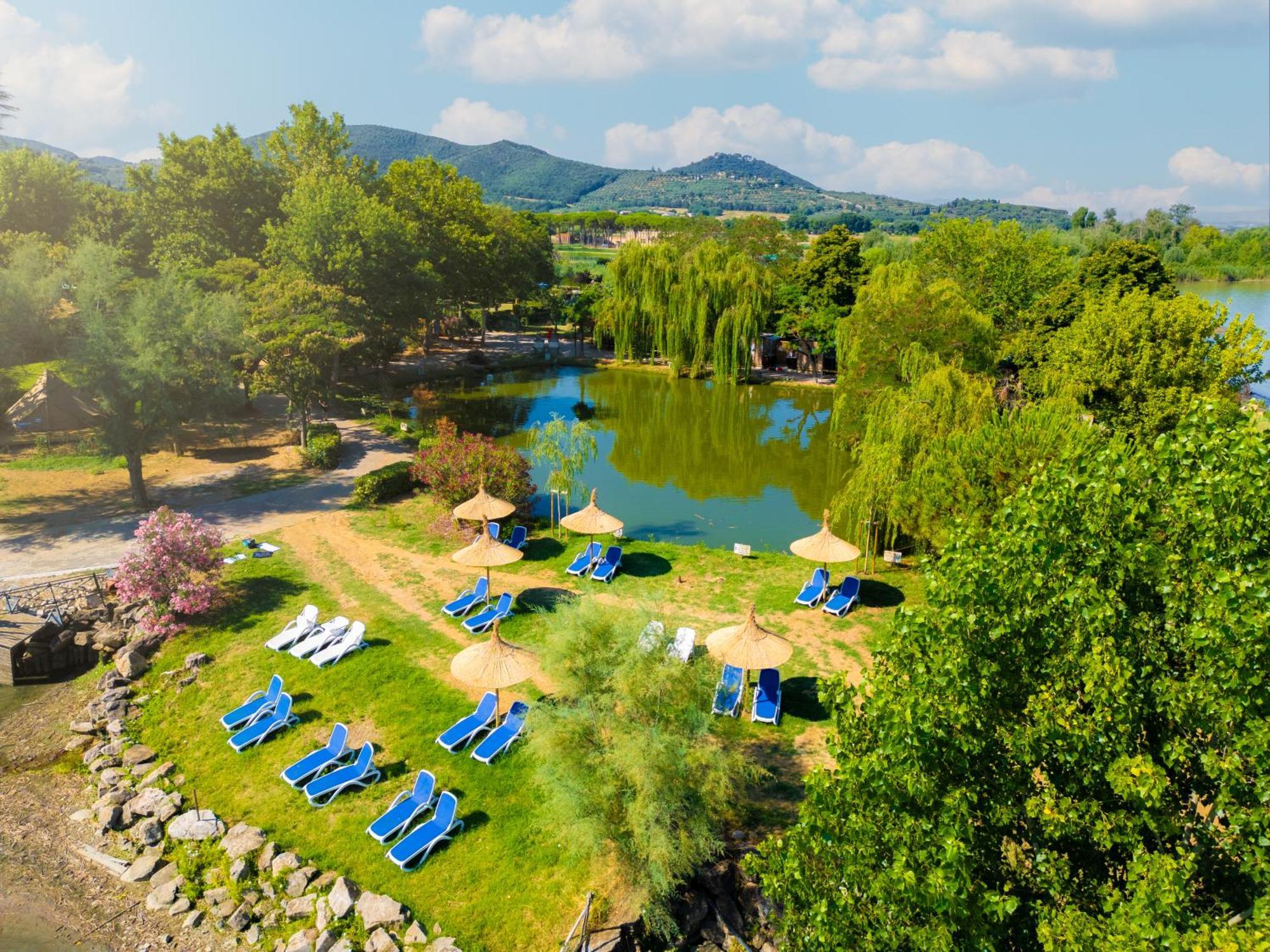 Trasimeno Glamping Resort Маджоне Екстер'єр фото