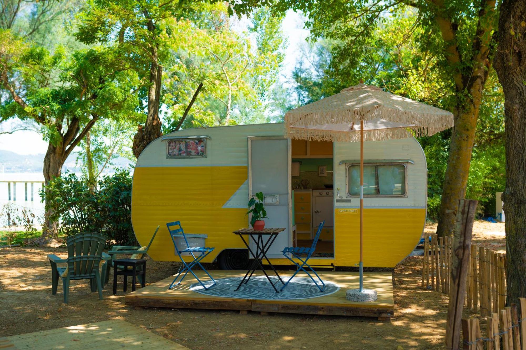 Trasimeno Glamping Resort Маджоне Екстер'єр фото